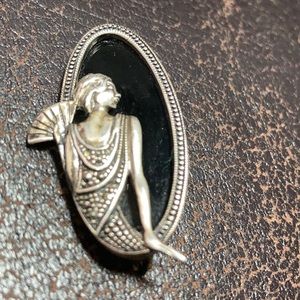 Marcasite and onyx brooch